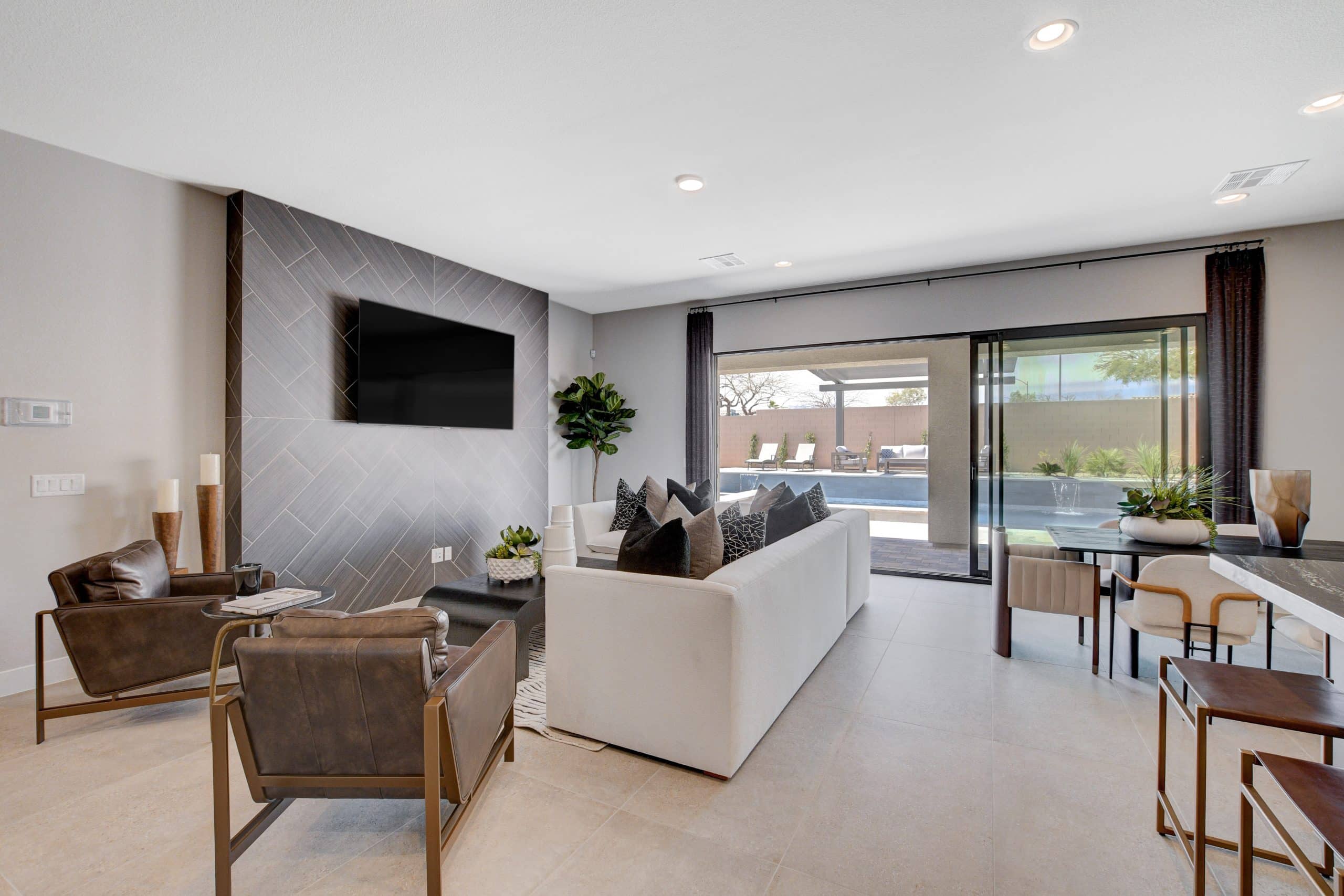 Signature Estates 32 SIGNATURE-ESTATES-SIGNATURE-HOMES-LIVING-ROOM